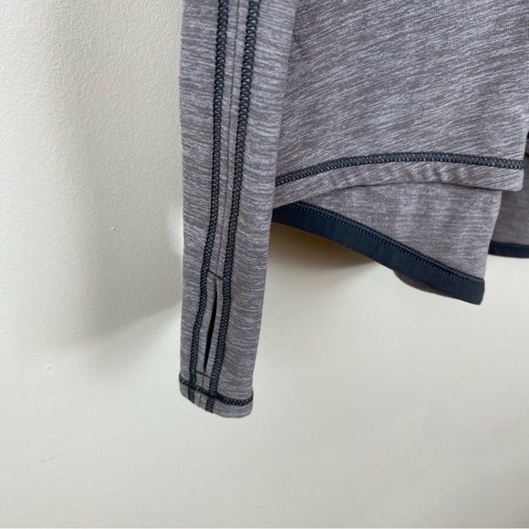 Lululemon Tuck And Flow Long Sleeve - Picture 4 of 7